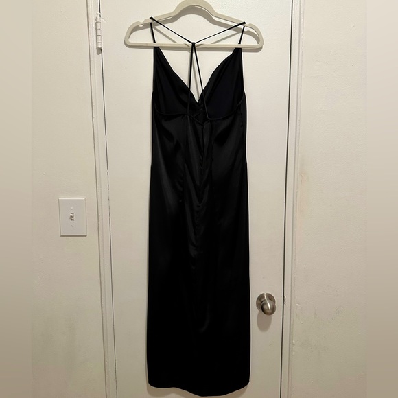 Express Dresses & Skirts - Express midi black dress